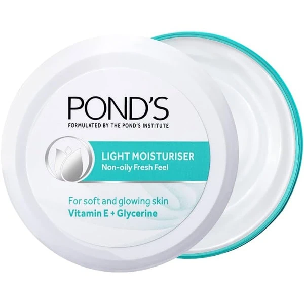 Ponds Light Moisturiser 150ml